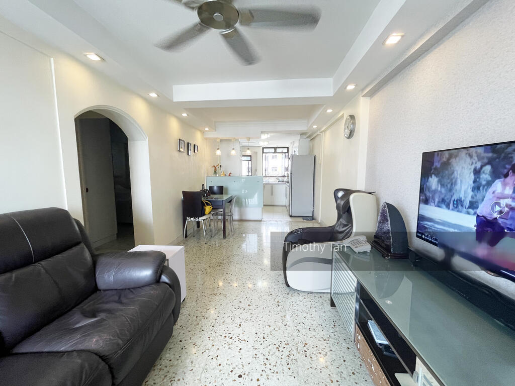 Blk 28 New Upper Changi Road (Bedok), HDB 3 Rooms #300313701